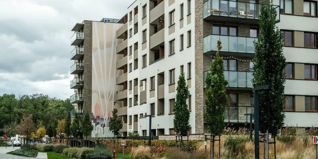 Outside view of a apartment buildings